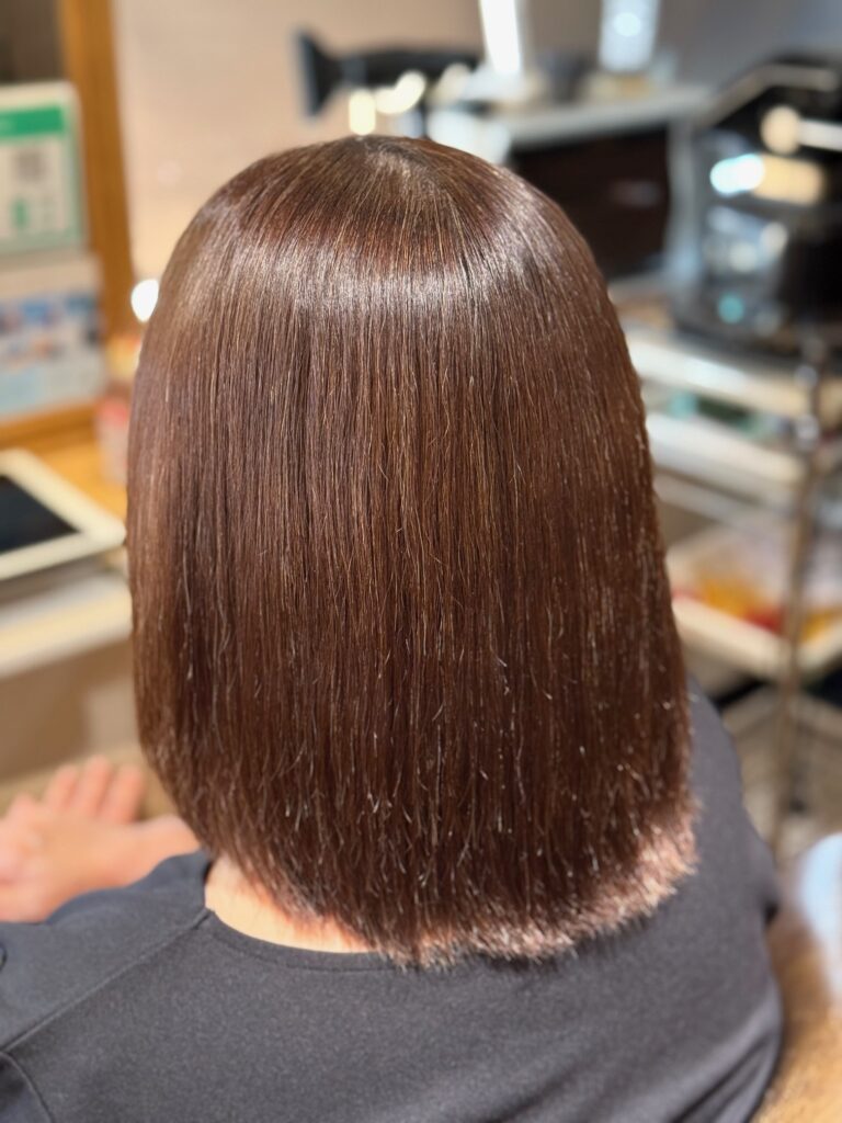 【津市・鈴鹿市・松阪市･亀山市・志摩市】捻転毛のゆらぎ世代のお客様への髪質改善縮毛矯正の施術例：例386回　by髪質改善・縮毛矯正スペシャリスト美容室siesta.(シエスタ)【三重県・四日市市・伊勢市・尾鷲市・美容室】