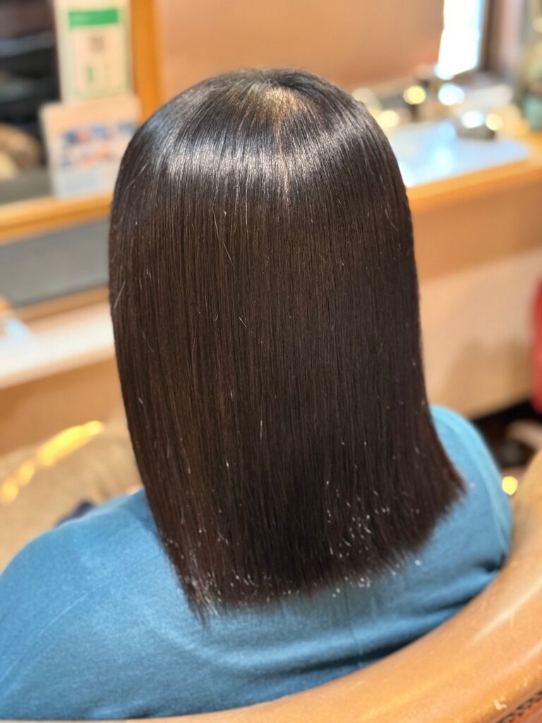 【津市・鈴鹿市・松阪市・亀山市・志摩市】50代以上のシニア世代のお客様への和漢彩染と髪質改善縮毛矯正の施術例:例385回 by髪質改善・縮毛矯正スペシャリスト美容室siesta.(シエスタ)【三重県・四日市市・伊勢市・尾鷲市・美容室】